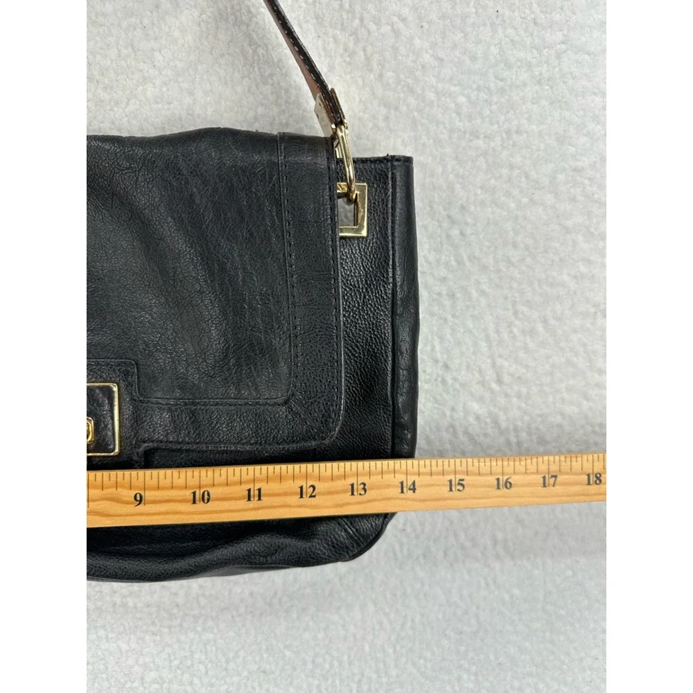Antonio Melani Womens Shoulder Bag Black Leather Turnlock Flap Single Strap S